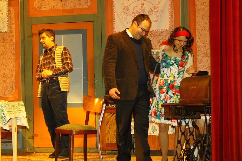 Trampoty z laskou (139).JPG